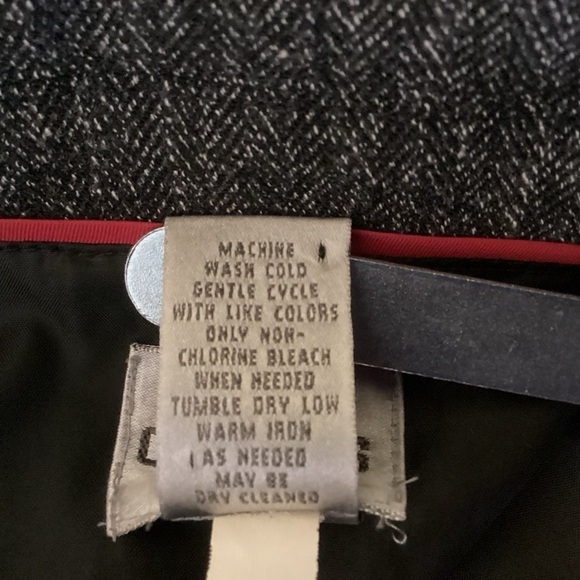 Chico’s Women’s Gray Tweed Three Button Blazer Front Pockets.  Size 2 - Picture 4 of 5